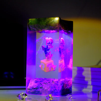 Super Mario Resin Lamp 2