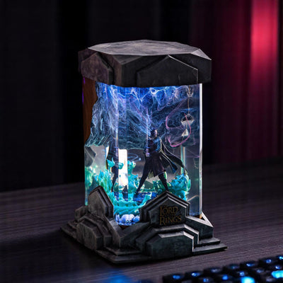 Aragorn Resin Lamp