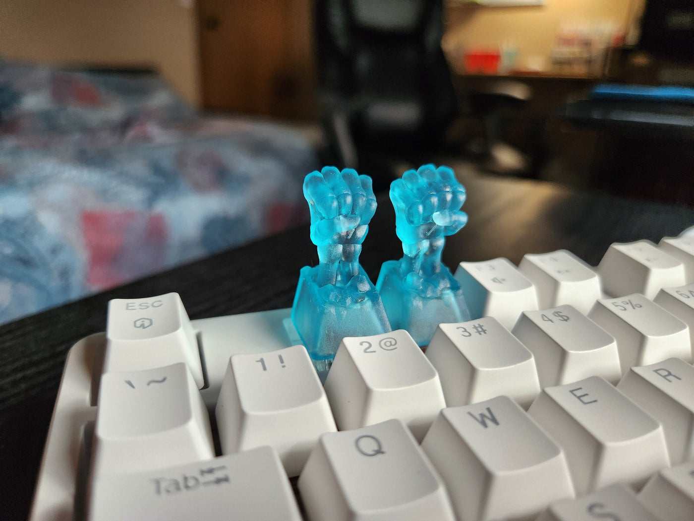 Skeleton Hand Keycap