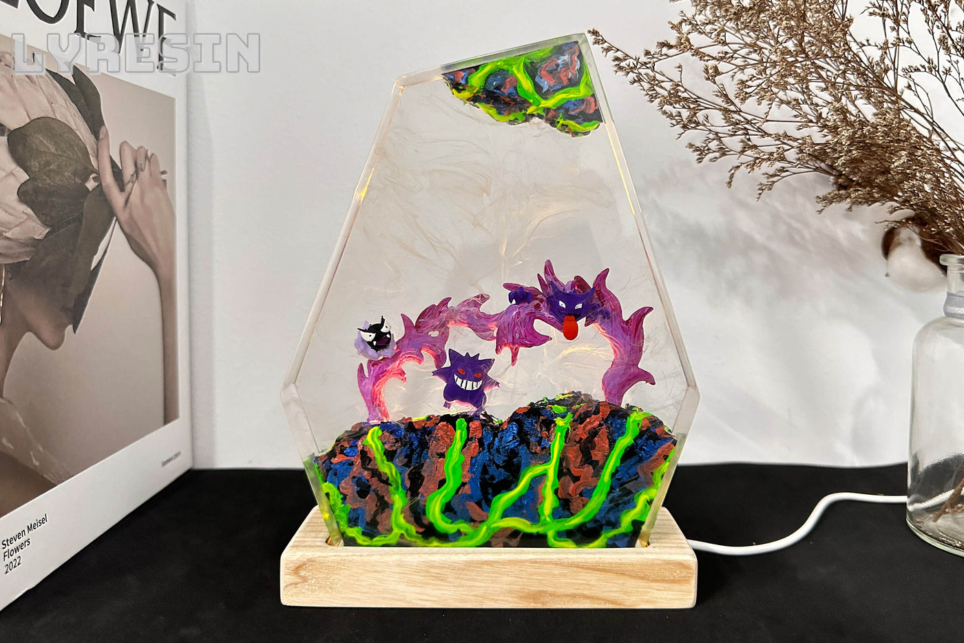 Gengar Epoxy Resin Lamp 3