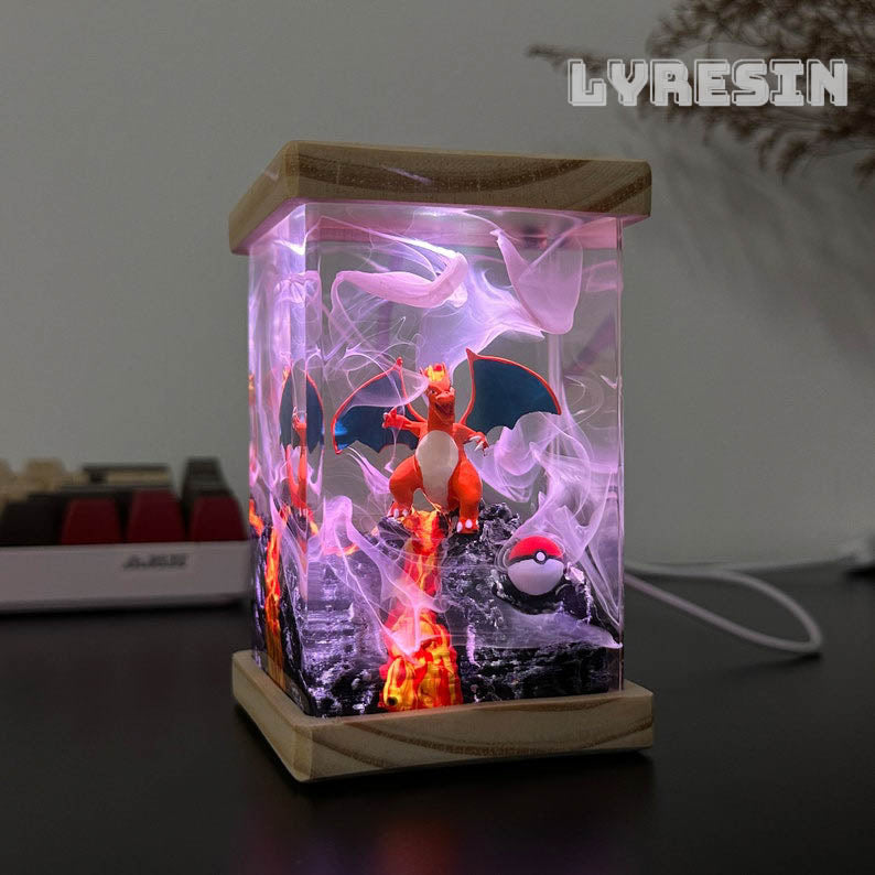 Cha.rizard Resin Lamp