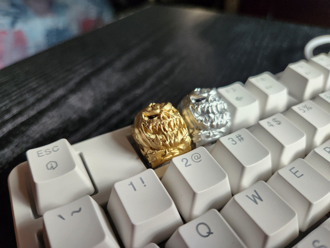 Hollow Pumpkin Metallic keycap
