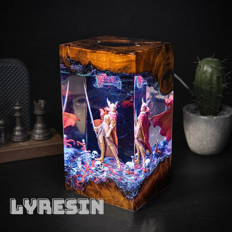 Male.nia Eld.en Rings Resin Lamp NEW