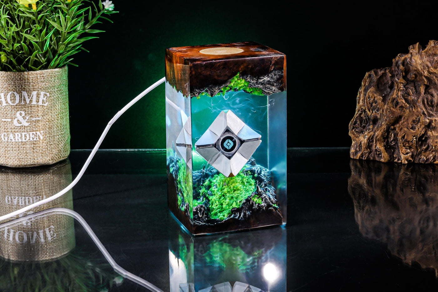 Destiny 2 Night Light