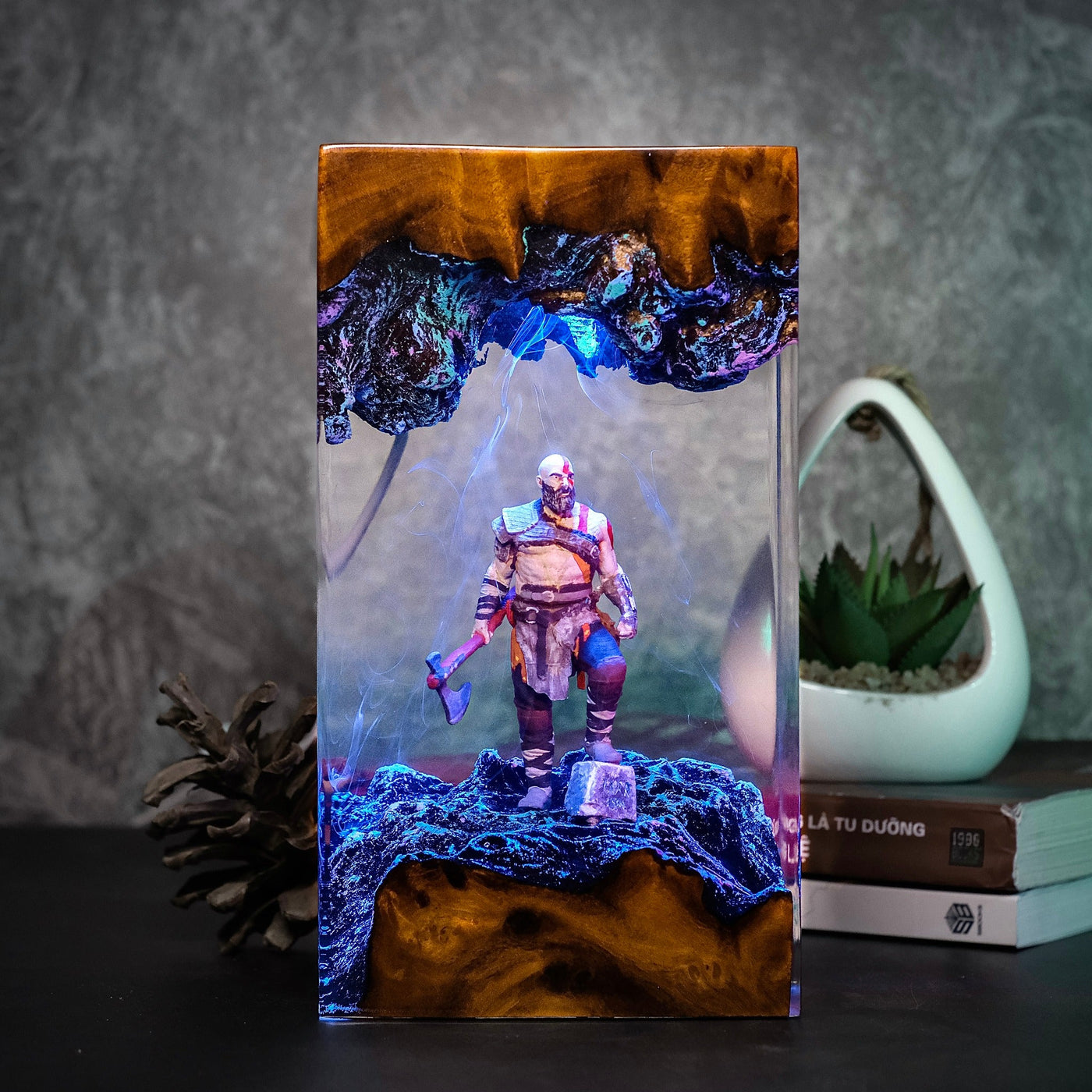 Legendary Kratos Resin Lamp