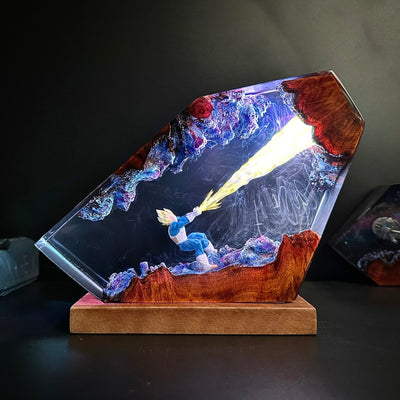 Veget.a Super Sa.iyan Resin Lamp