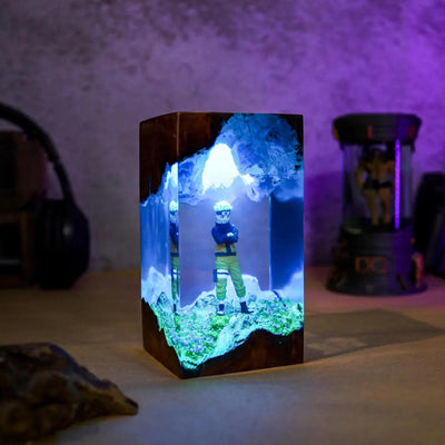 Nar.ut.o Resin Lamp