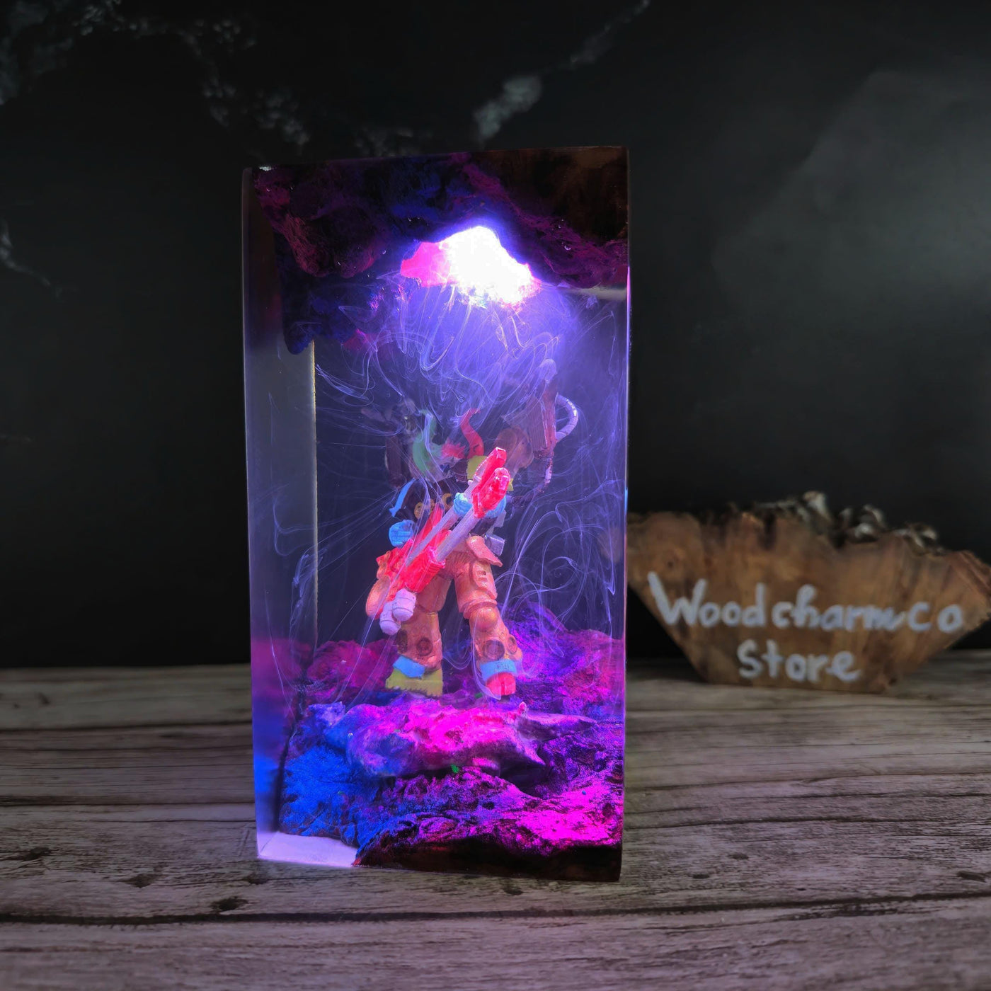 Spacemarine Warhammer Resin Lamp