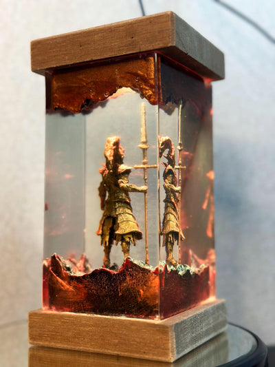 Dragon Slayer Ornstein Lamp