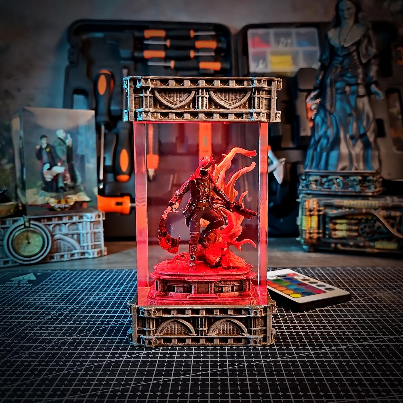 Hunter Resin Lamp