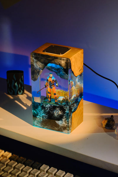 Custom Haft Life Resin lamp