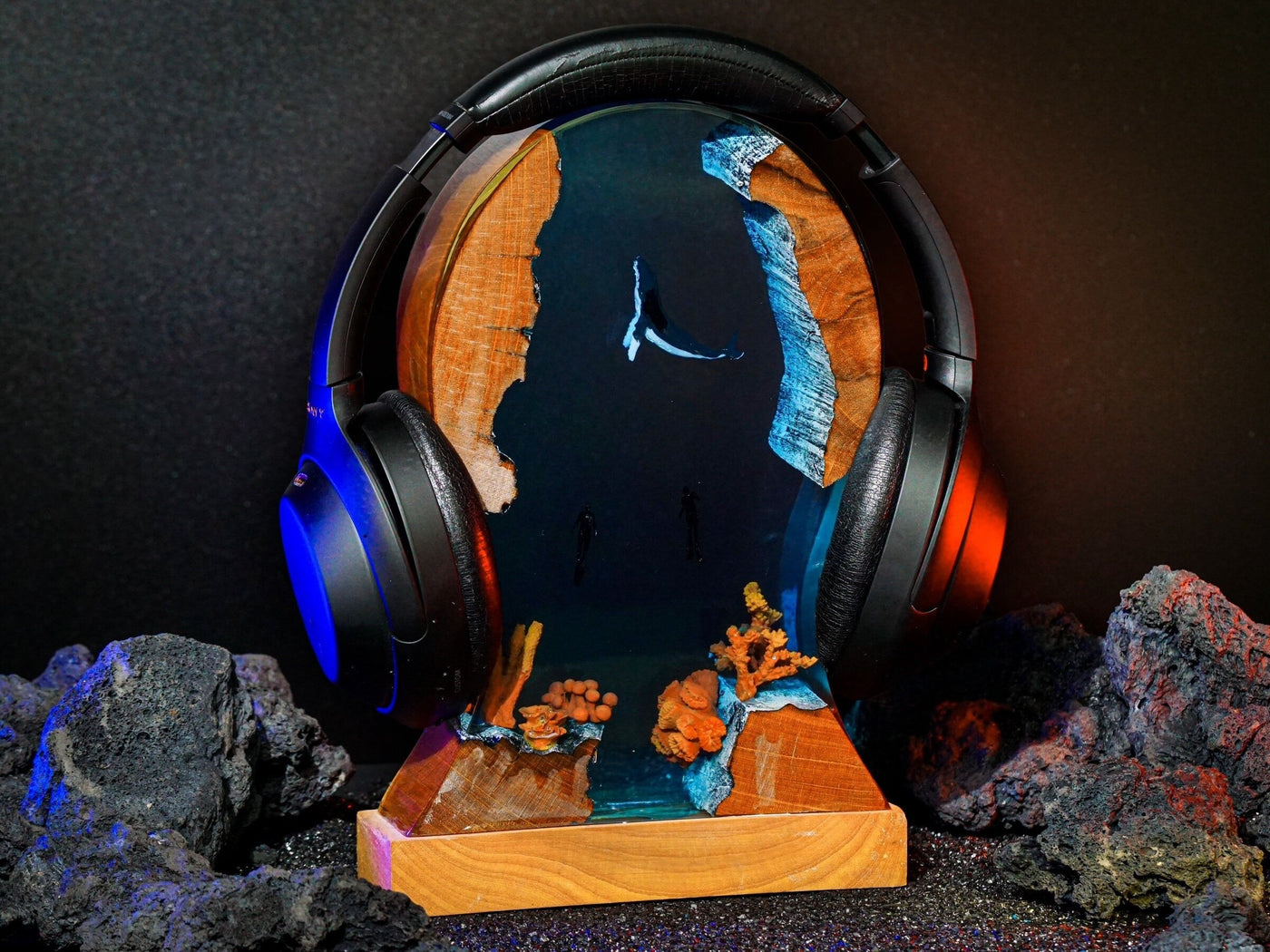 Whale and Divers Headphone Stand
