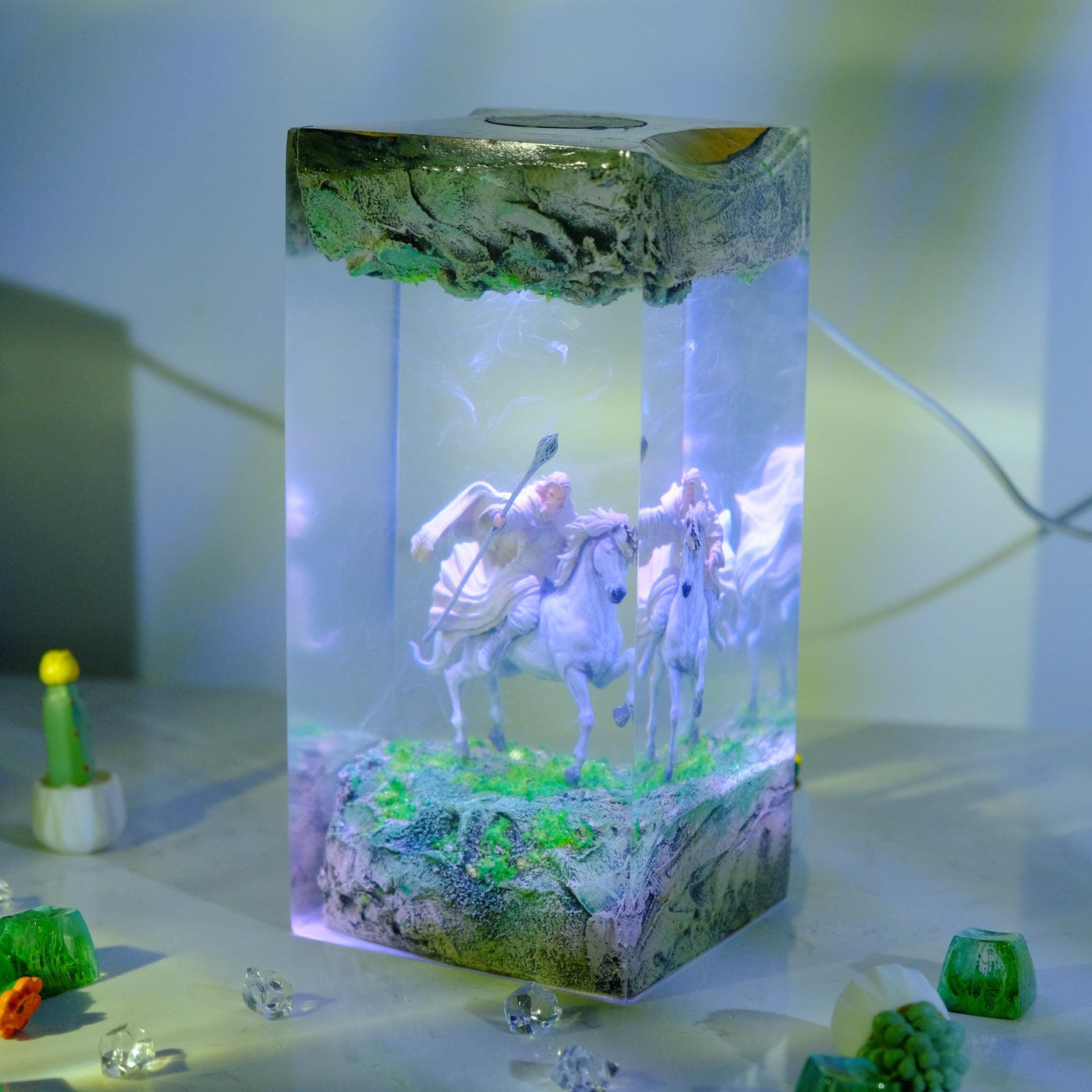 Elven Prince Resin Lamp