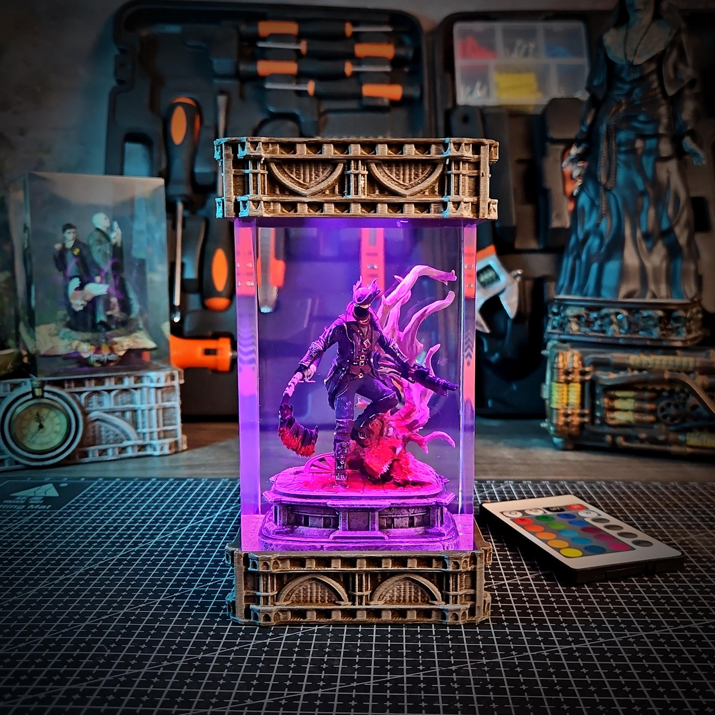 Hunter Resin Lamp