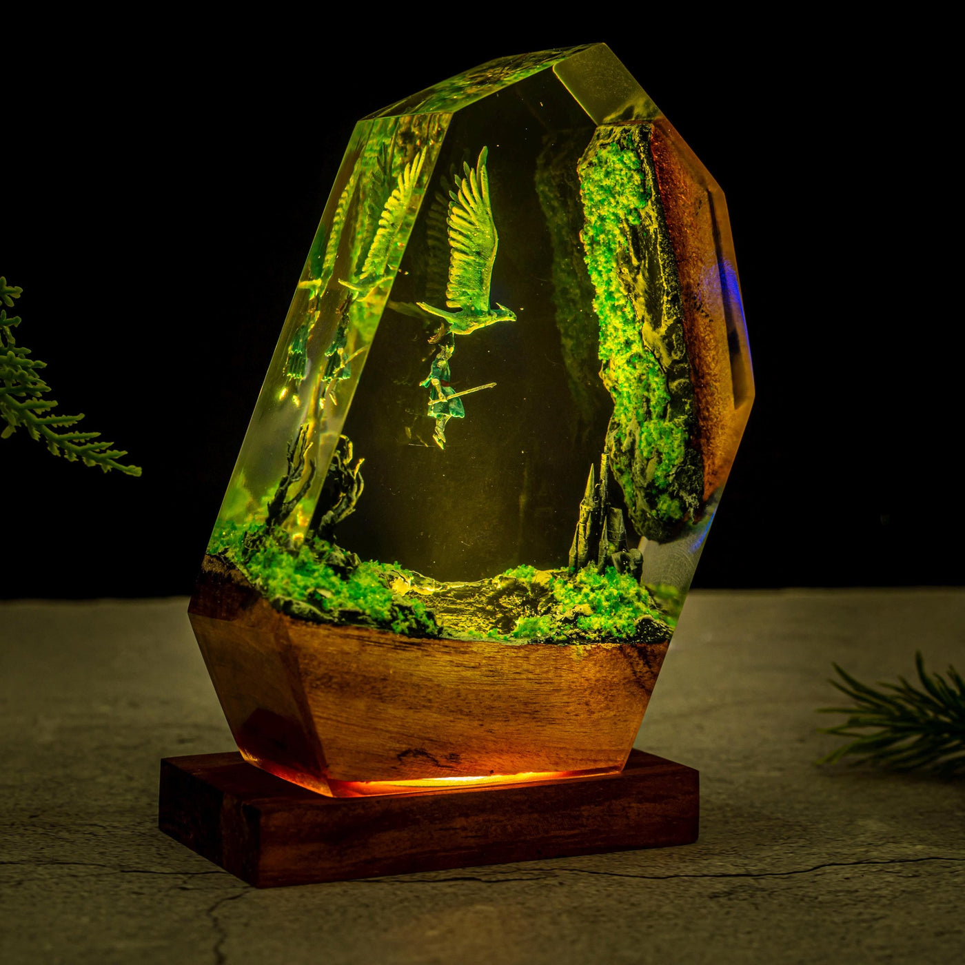 Fallen Knight Tarn.ished Resin Lamp