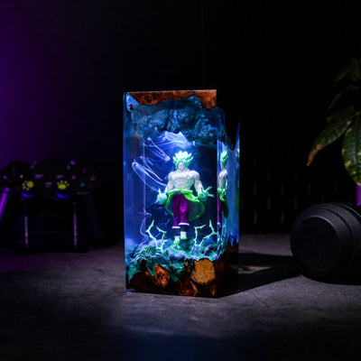 Saiy.an Su.per He.ro Broly Resin Lamp