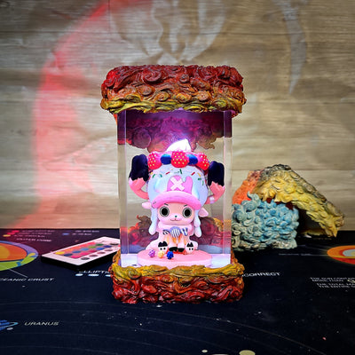 Tony Chop.per O.ne Pie.ce Resin Lamp