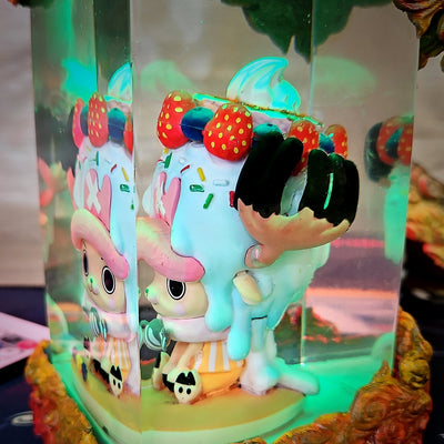 Tony Chop.per O.ne Pie.ce Resin Lamp