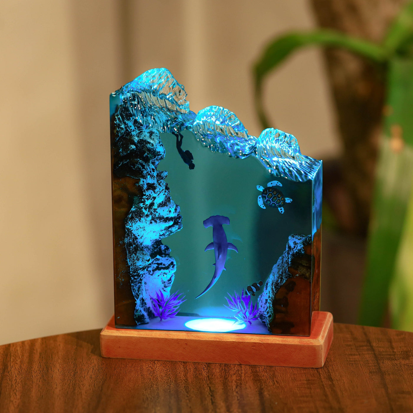 Hammerhead Shark and Diver Resin Night Light(OR)