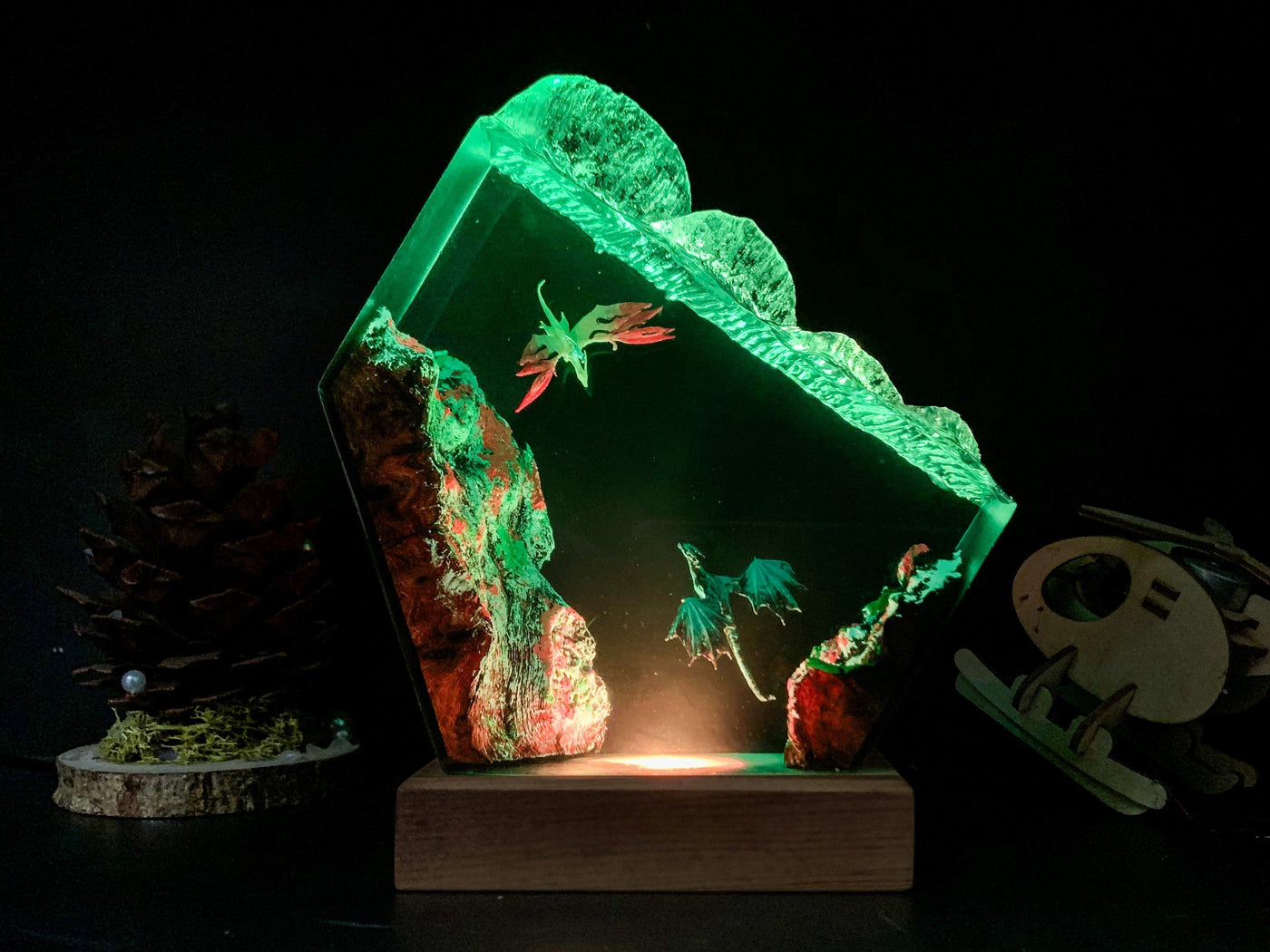 Fire Dragon and Ice Dragon Resin Night Light(MTR)