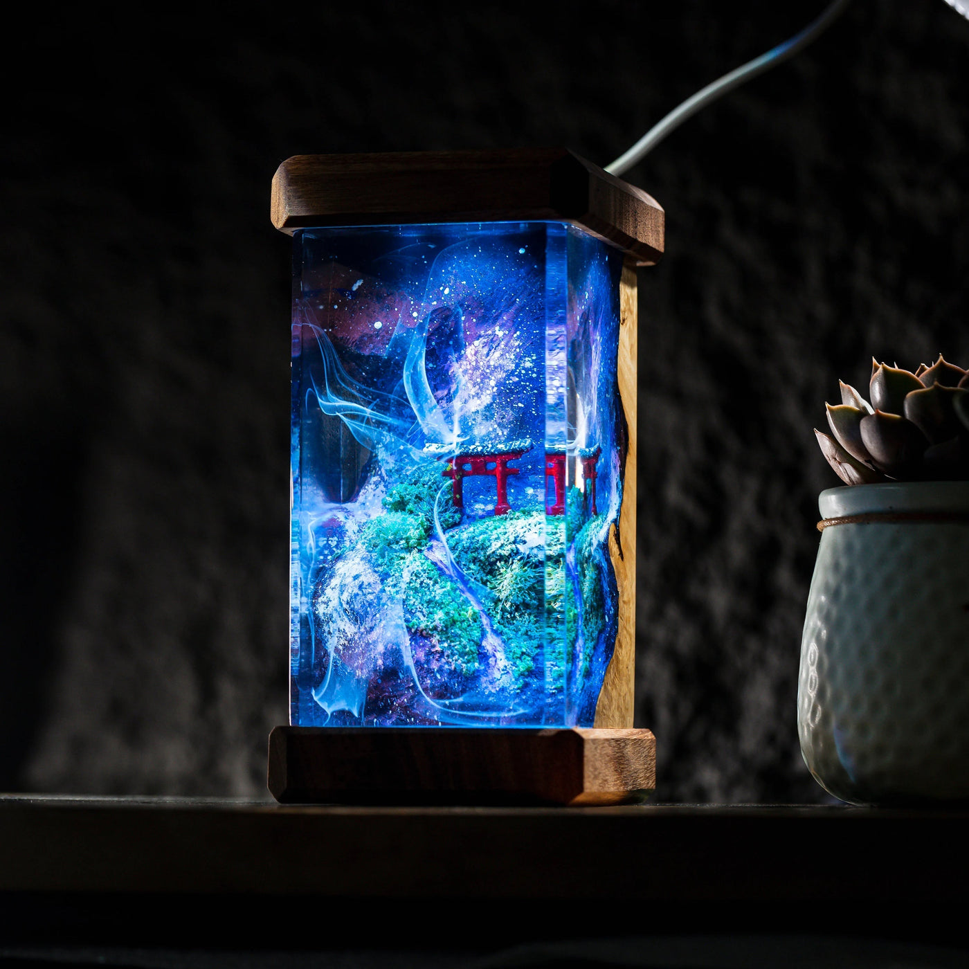 TORII GATE Beside Stream Resin Lamp(AR)