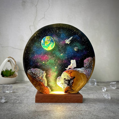 Astronaut and Space Resin Lamp(SGR)