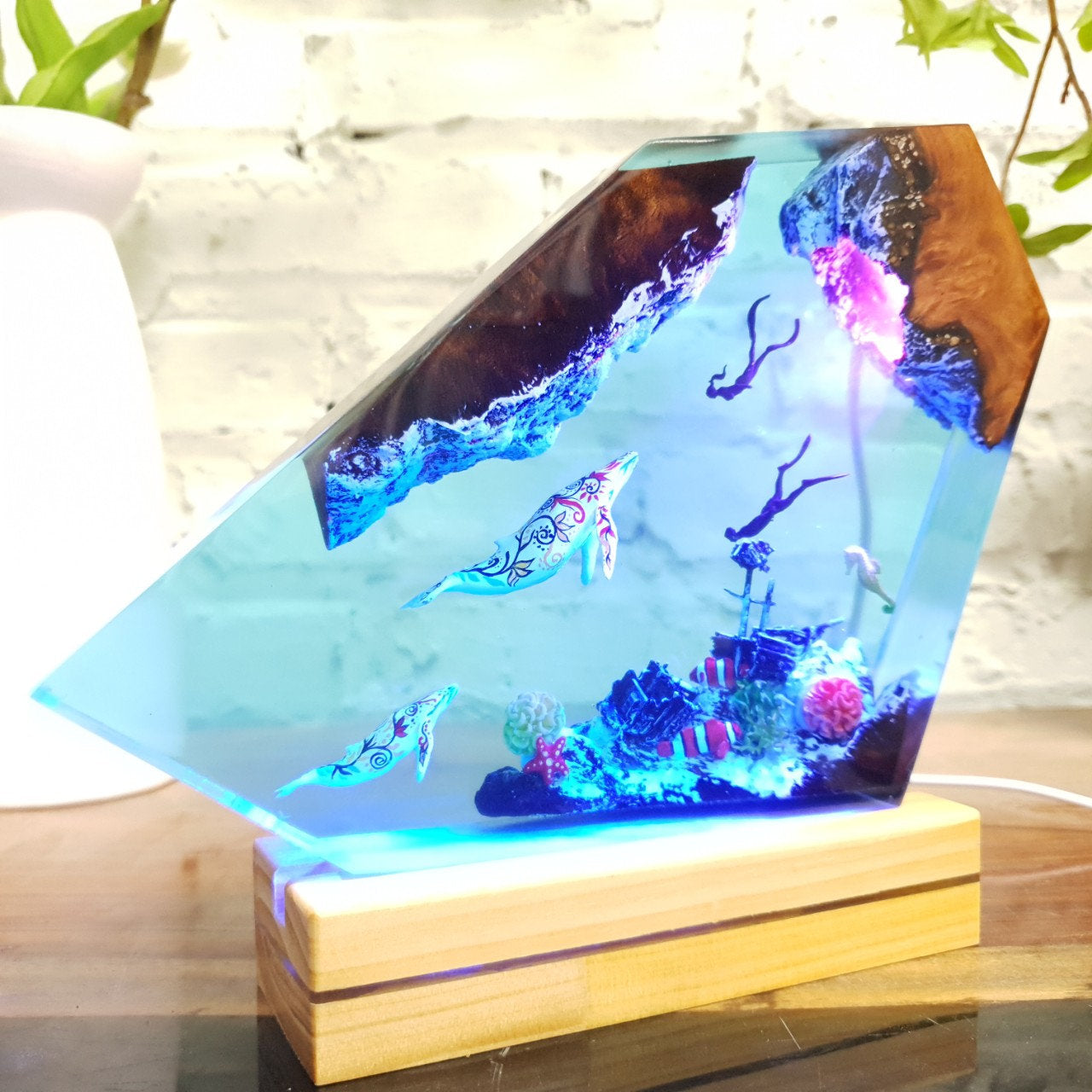 Manta Ray Mystique Lamp(OR)