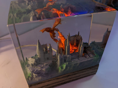 Fire Dragon in City Resin Lamp(MTR)