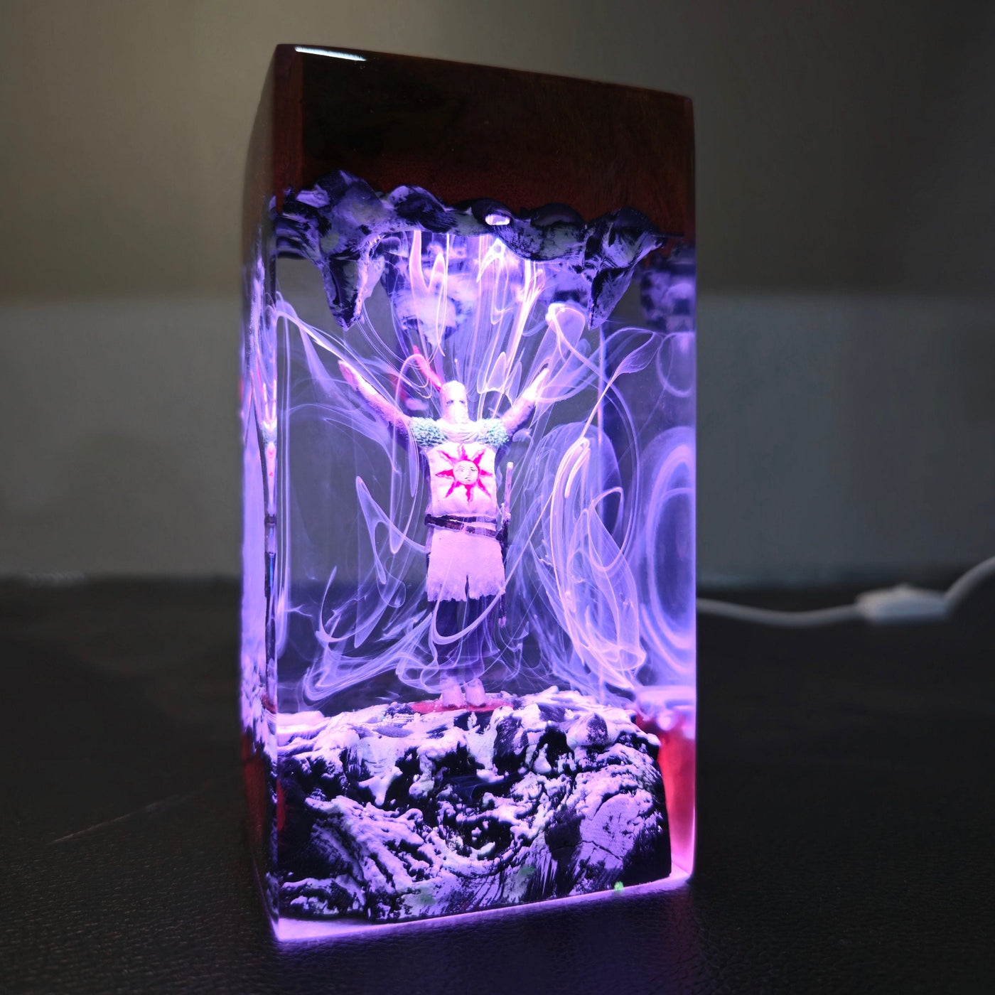 Praise The Sun Epoxy Resin Lamp(MTR)