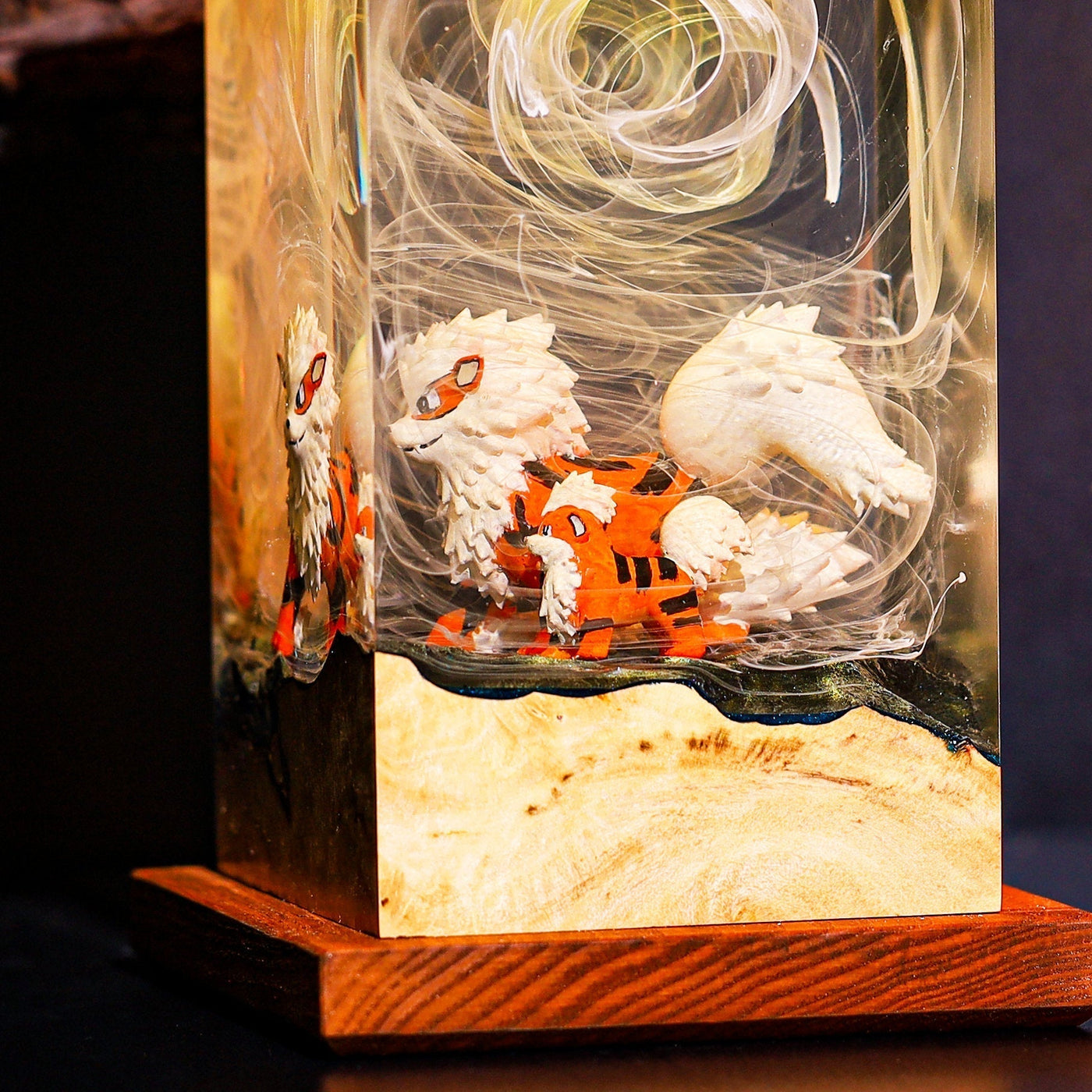 Arcanine P.oke.mo.n Epoxy Lamp(AR)