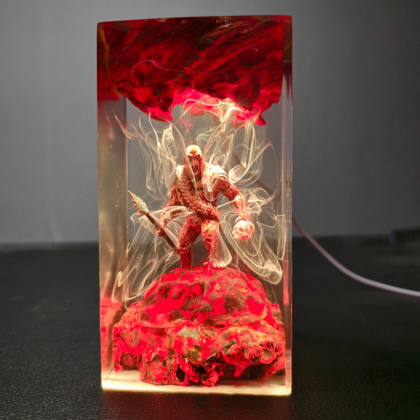 Sk.ar - King Figure Resin Lamp(MTR)