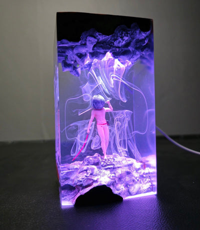 Let's Me Solo Her Figure Resin Lamp(VD)