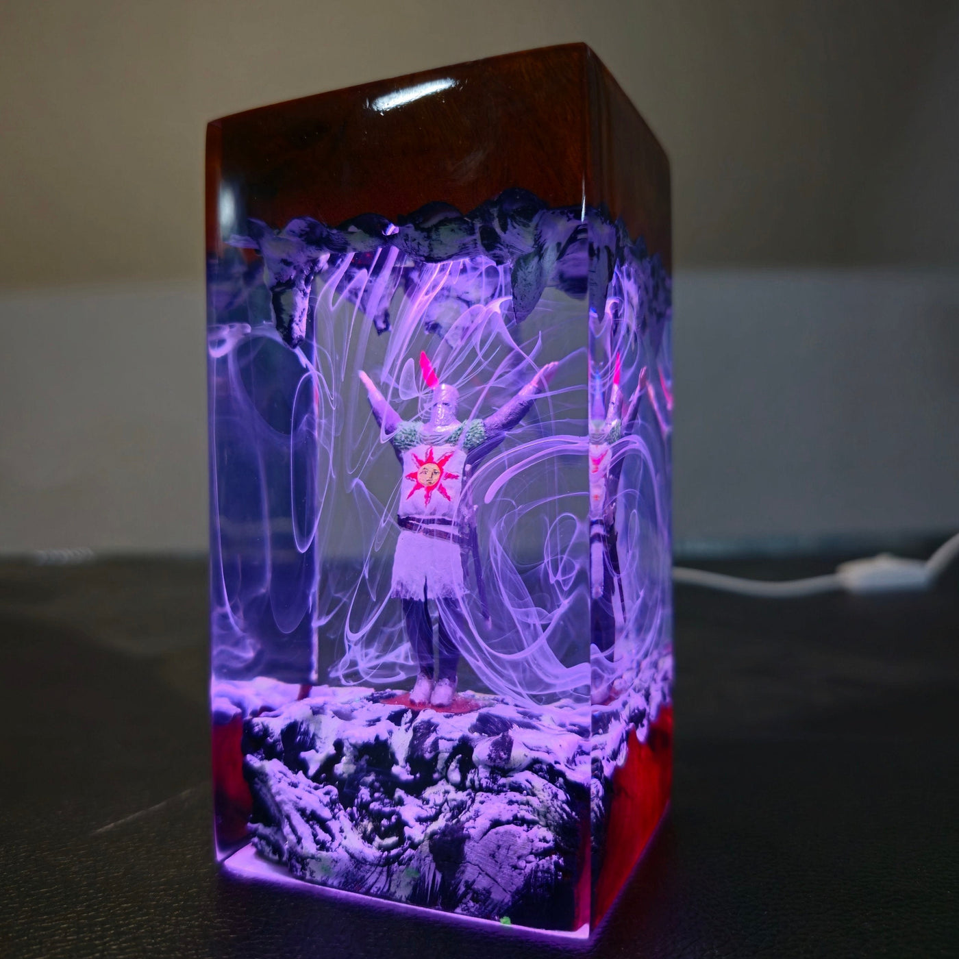 Praise The Sun Epoxy Resin Lamp(MTR)