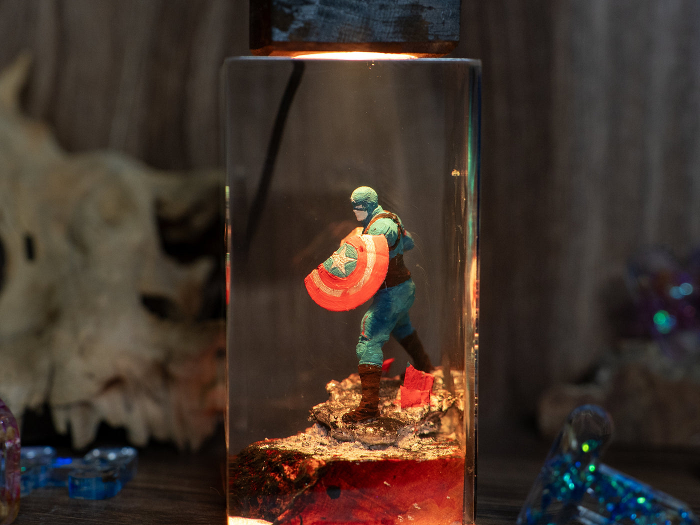 Ca.ptain A.merica Resin Night Light