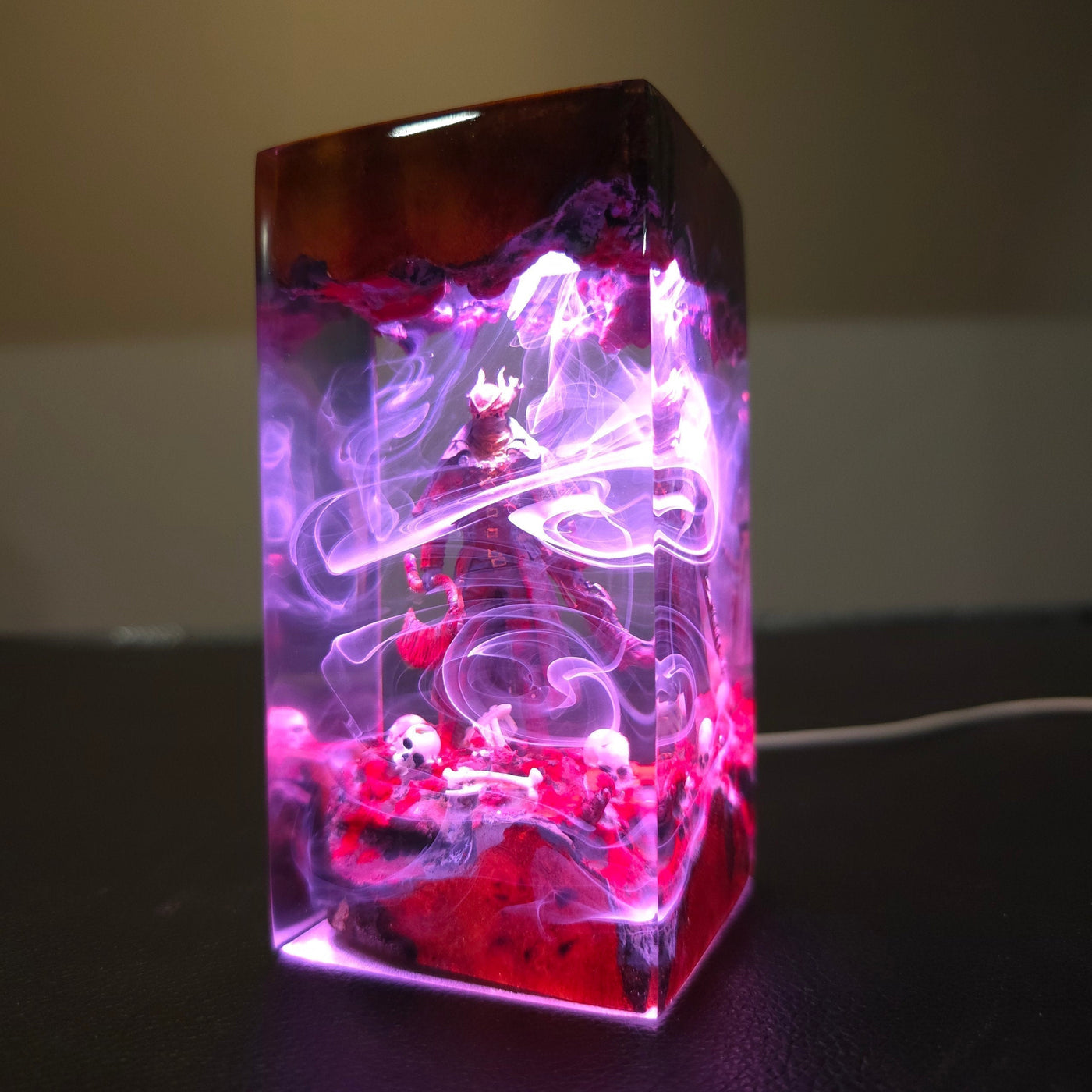 Bl.oodb.orne Hunter Game Resin Lamp(VD)